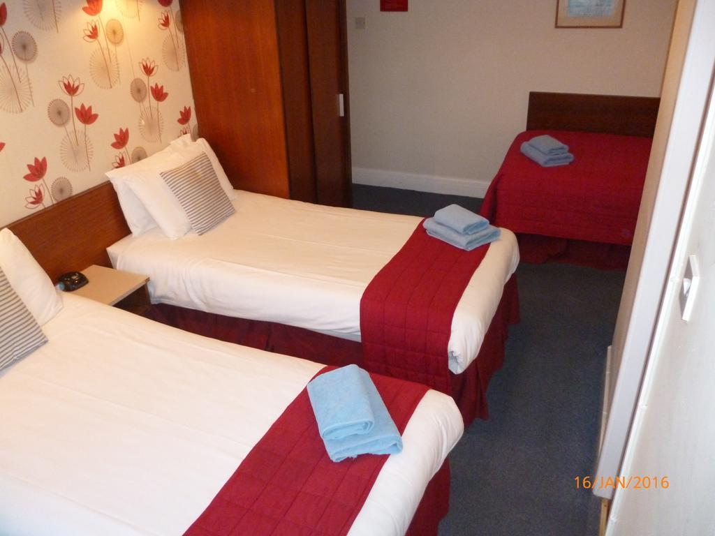 Grange Lodge Hotel - B&B Londen Kamer foto