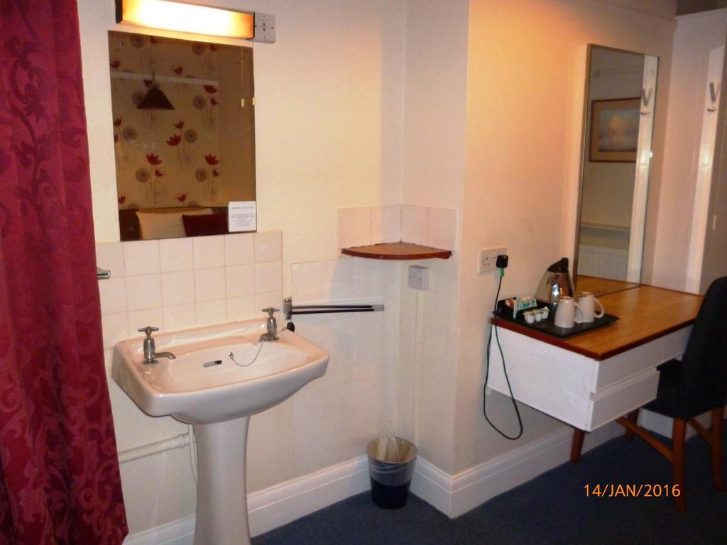 Grange Lodge Hotel - B&B Londen Kamer foto
