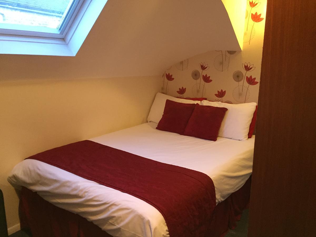 Grange Lodge Hotel - B&B Londen Buitenkant foto